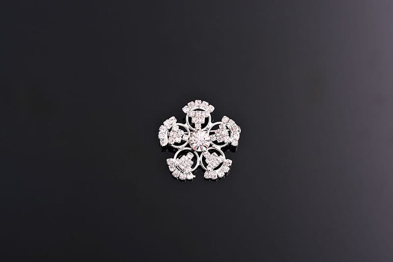 BH0020 Rhinestone Brooch