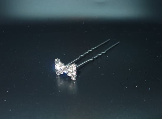 HP0123 Rhinestone Bow Hair Pin QTY20