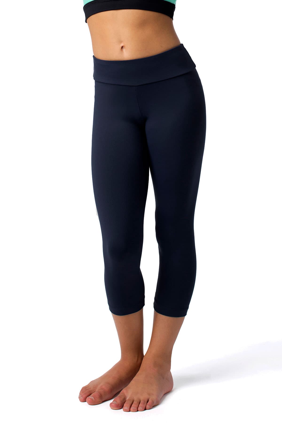 SL154 Mid Calf Capris - Black - 4-6